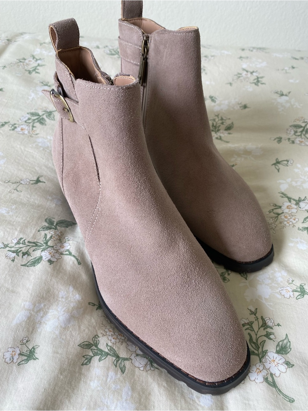 NWOB Blondo Sullivan Waterproof Bootie / Size 7.5